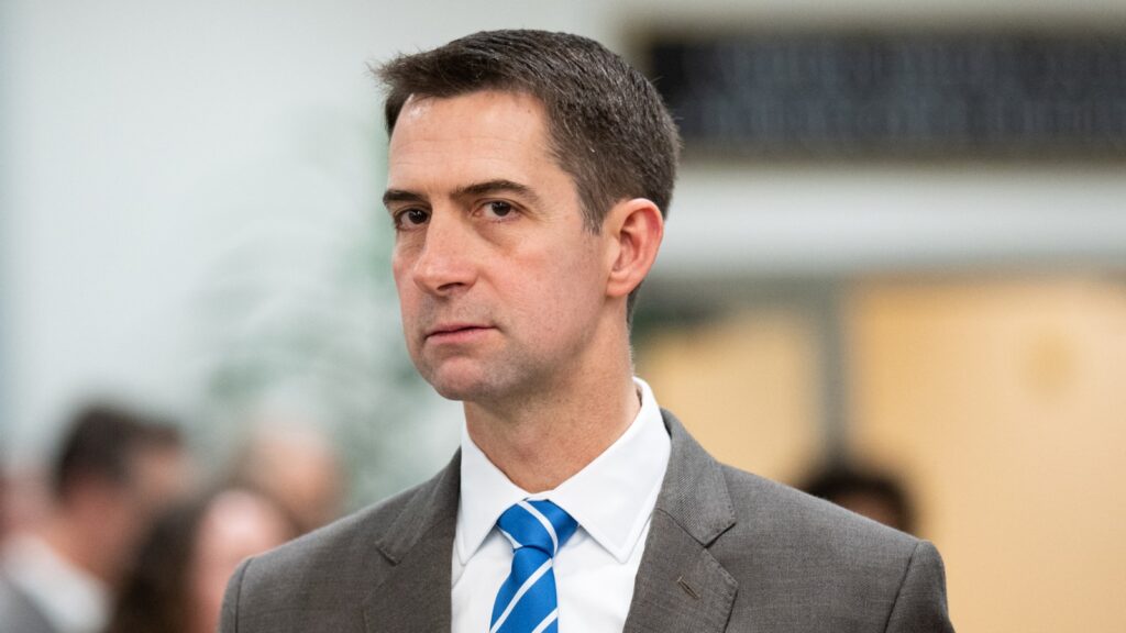 Republican Senators Demand Biden Use National Guard to Suppress Columbia Protests