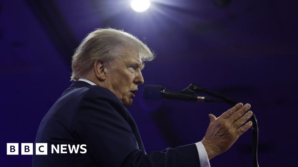 US top court poised to issue key Trump 2024 ruling – BBC News