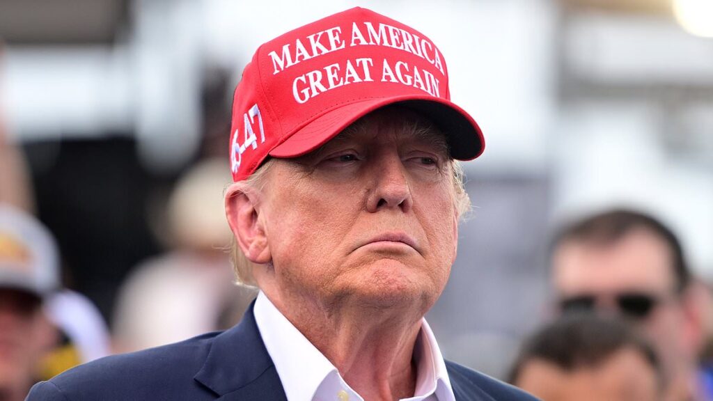 Trump flies over Coca-Cola 600 with ex-President attending NASCAR race