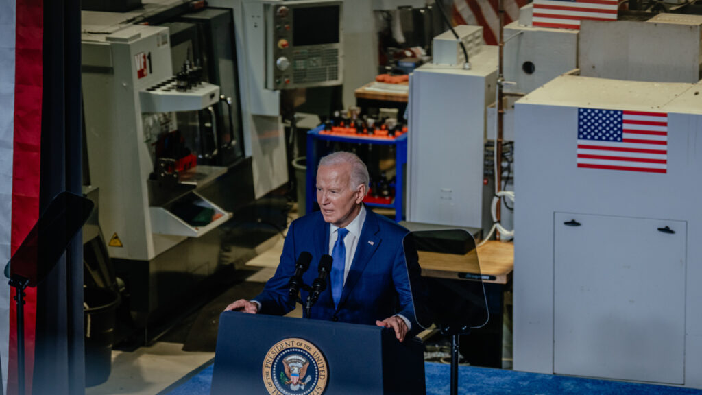 Biden on Trump: He ‘didn’t build a damn thing’