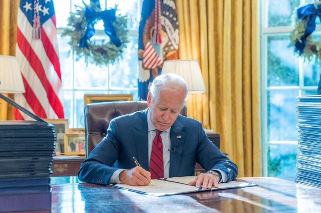 President Biden pressures GOP to pass senate’s border security bill