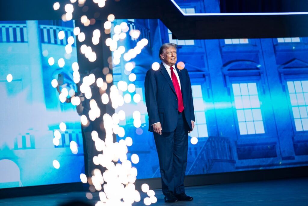 Trump cranks up false, inflammatory messages to rake in campaign cash