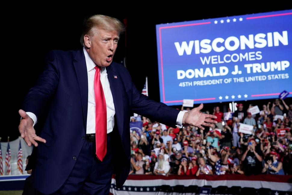 Trump Returns to the Campaign Trail as Legal Affairs Get Complicated
