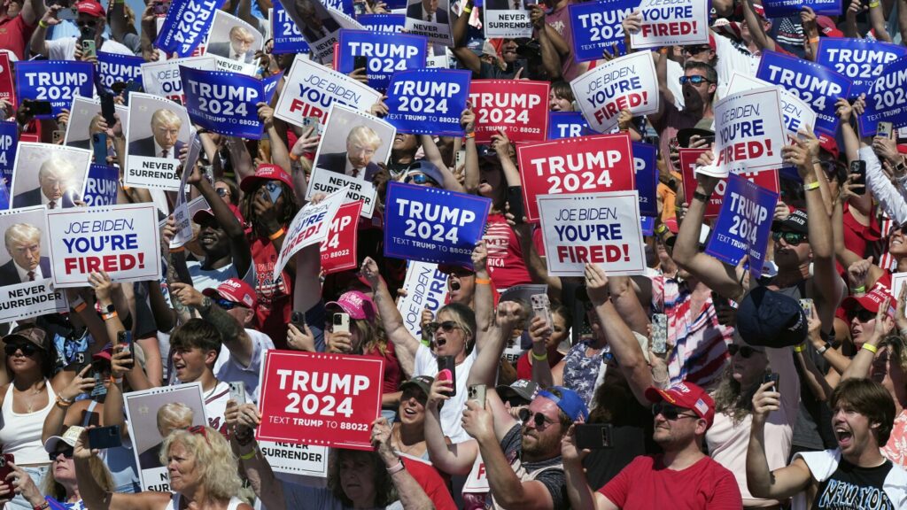 Trump’s campaign reports raising $331 million in year’s 2nd quarter, beating Biden’s haul