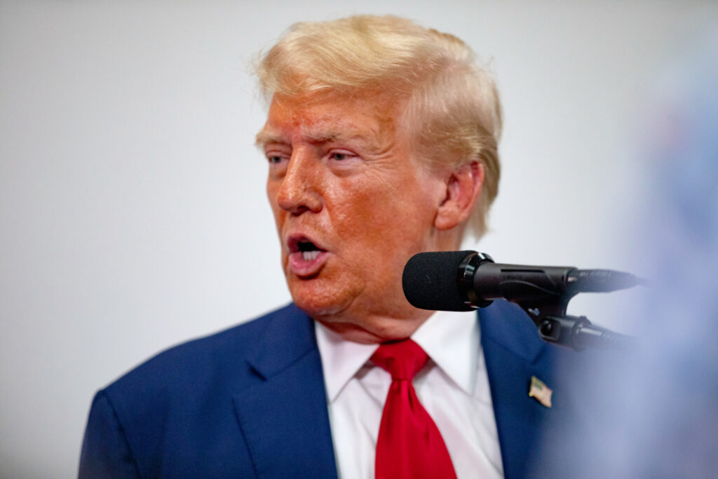 Donald Trump again favored to beat Kamala Harris: Election forecast