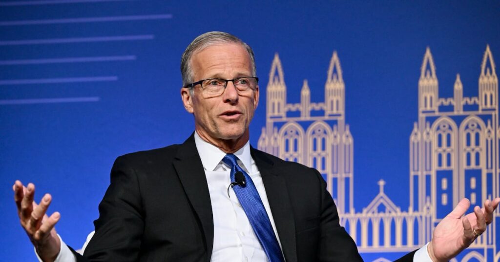 Sen. Thune tells Utah audience Republicans need to focus on issues if they want to win in