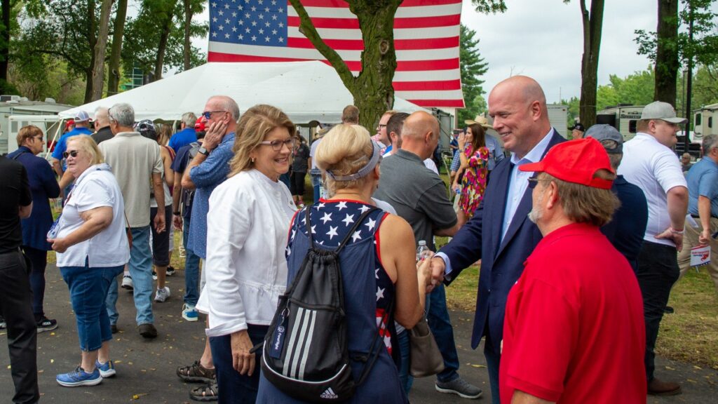 Illinois Republicans See Harris’ Polling Surge as ‘Honeymoon Period’ That’s Destined to