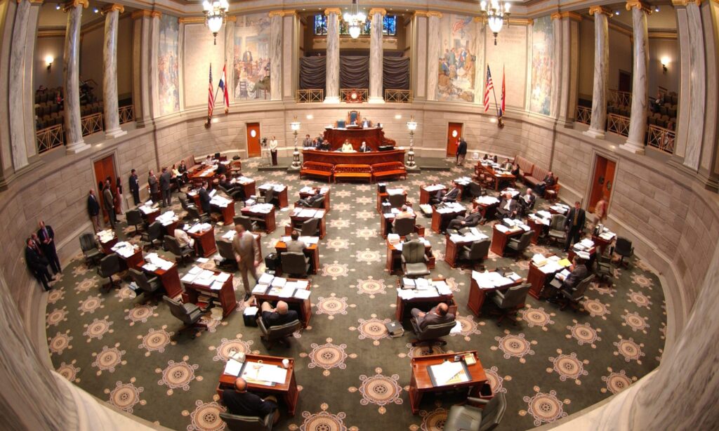 Incumbent Missouri senators survive primary challenges across the state • Missouri