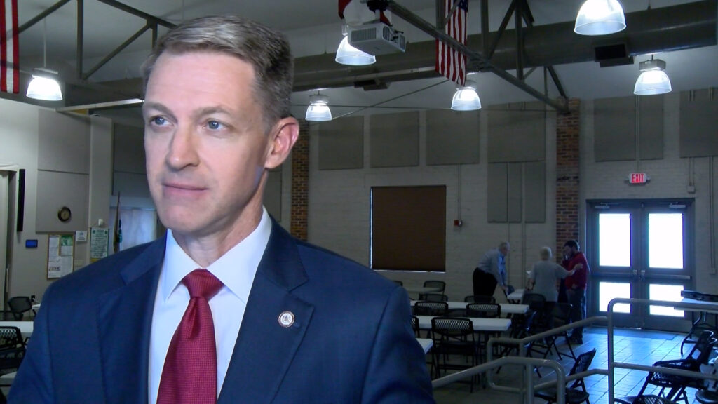 Secretary of State in Tuscaloosa at Republican meeting – WVUA 23